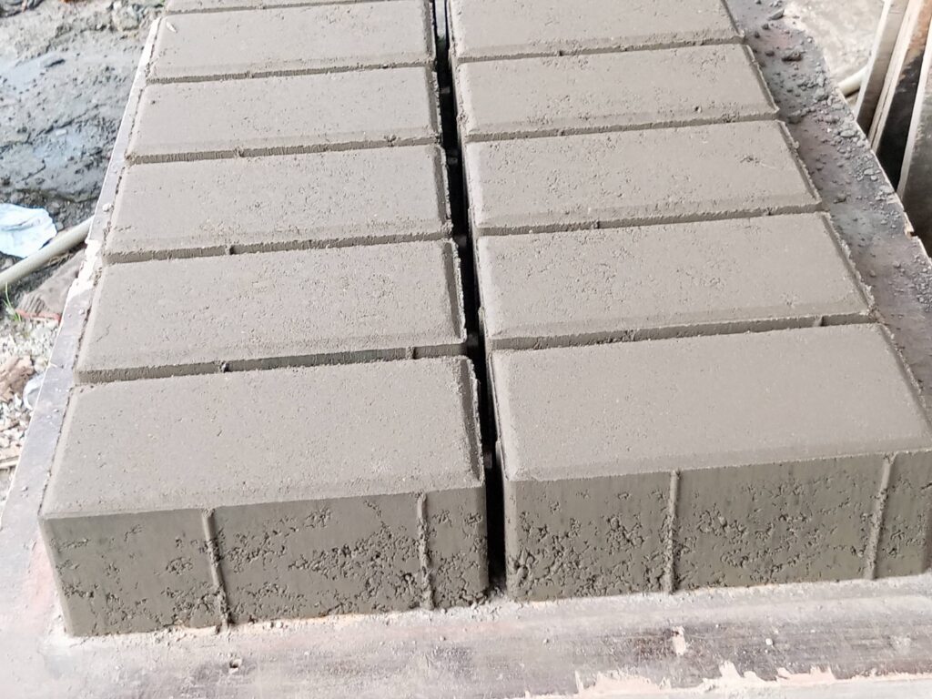 Harga paving block 10x20